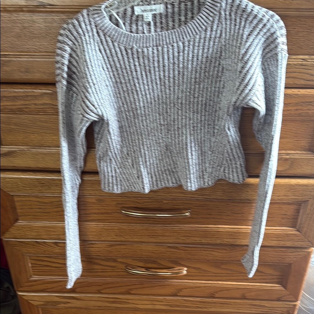 Gray Ribbed Crop Top
